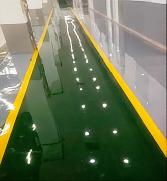 Un buen precio. Resina hidroxiloacrílica a base de agua de alta dureza para revestimiento de suelos en línea
