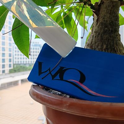 Un buen precio. Emulsión acrílica aniónica seca rápida con buena adhesión a los sustratos metálicos en línea