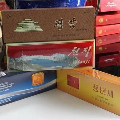 Un buen precio. Resistencia de agua de acrílico soluble en agua del copolímero de la emulsión para el barniz de empaquetado de la tinta del cigarrillo en línea