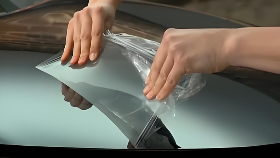 Un buen precio. Película de protección de superficie temporal duradera Resina pelable de un solo componente a base de agua en línea
