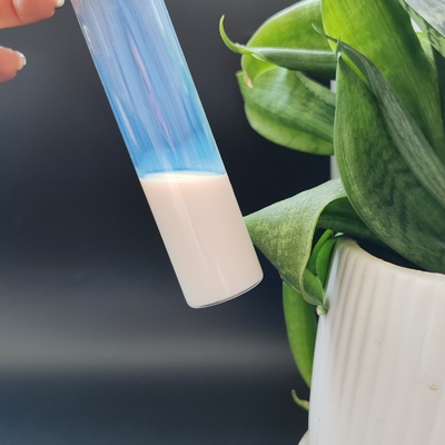 Emulsión epoxi de un solo componente a base de agua para revestimientos metálicos / de madera