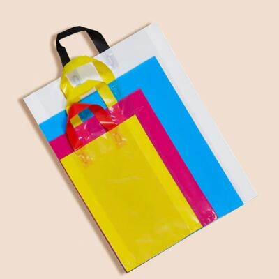 Un buen precio. Emulsión de revestimiento acrílico a base de agua sin formación de película con buena resistencia al desgaste tiene un buen poder de revestimiento para el papel kraft marrón en línea